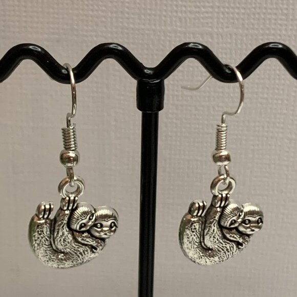 Sloth Earring, Mother's Day Earring, Sloth Jewelry, Gift Idea, Silly Earrings - Picture 5 of 7